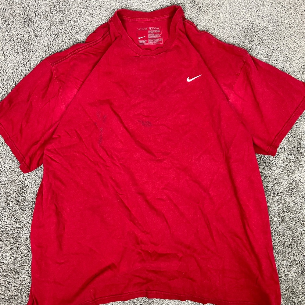 Y2k‎ red nike tshirt